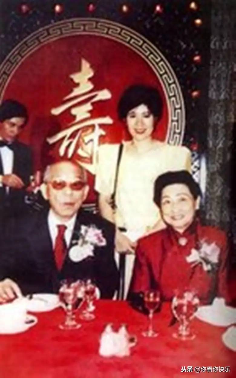 赵四小姐从无名分的陪伴者到正式夫人用了35年