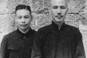 杜月笙：青帮大佬，上海黑帮老大，屠杀工人，抗战有功，病逝香港